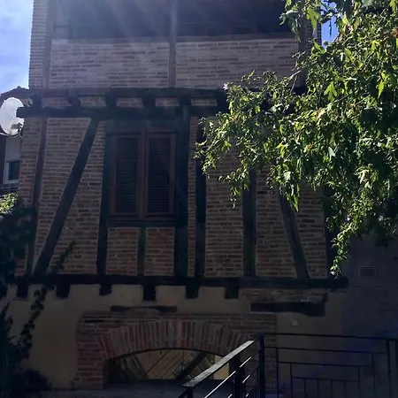 Maison De La Grande Cote *